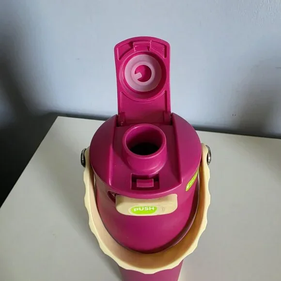 NWT Reduce 26 hr cold 26 oz bottle w/two handles - Picture 2 of 8